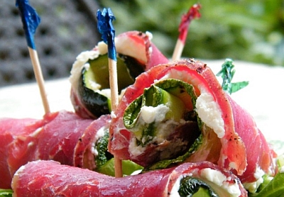 Involtini di Bresaola della Valtellina IGP con formaggio cremoso