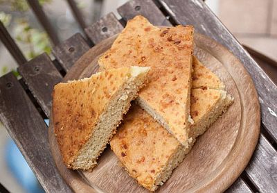 Focaccia al formaggio e Salame Brianza DOP