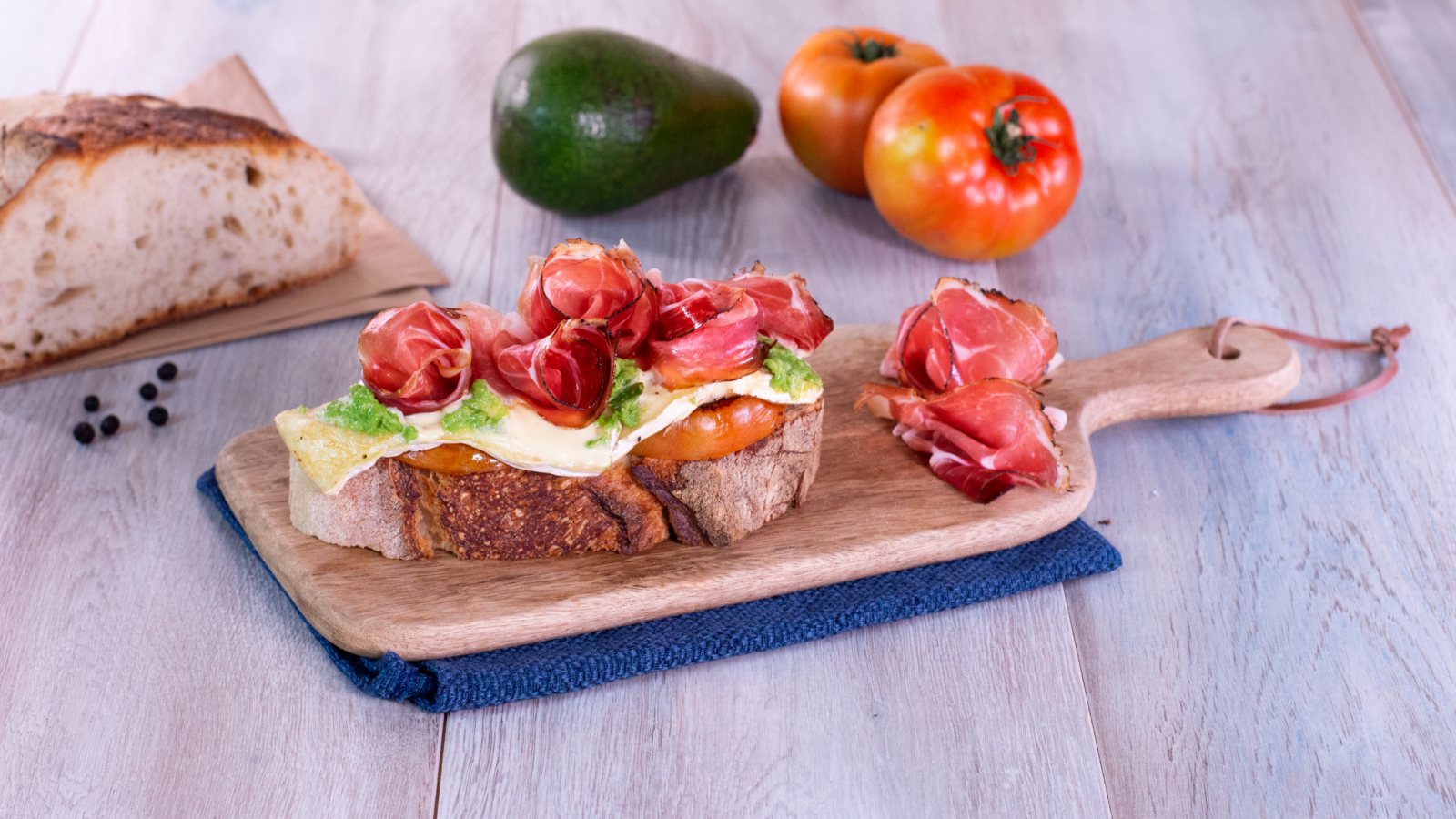 CROSTONE con Speck Alto Adige IGP