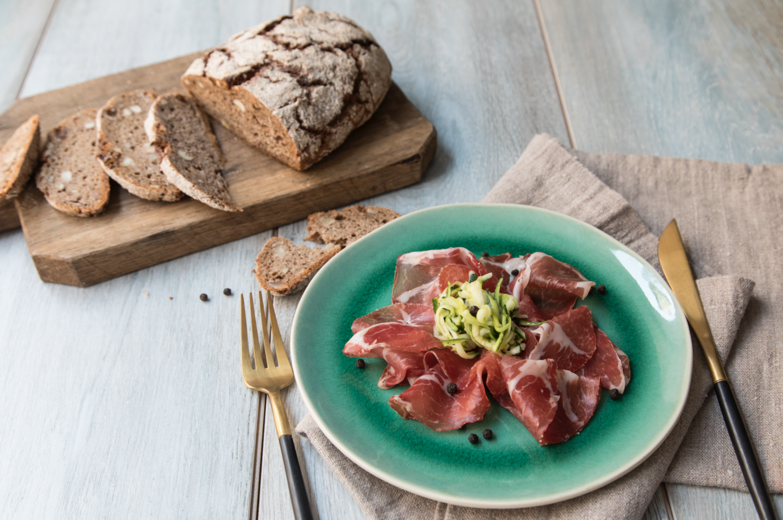 COPPA DI PARMA IGP con julienne di zucchine all’agro di mele