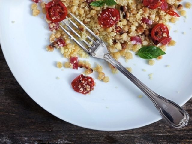 Couscous stir-fry con Salame Brianza DOP