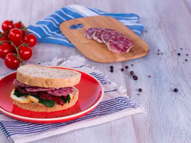 PANE INTEGRALE con Salame Felino IGP