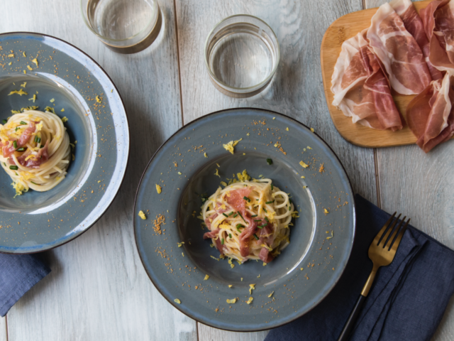 Tagliolini con PROSCIUTTO DI MODENA DOP, bottarga, limone