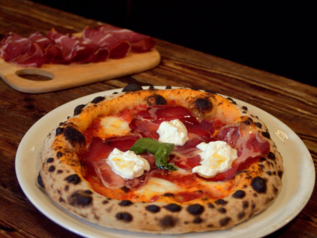 PIZZA con CAPOCOLLO DI CALABRIA DOP