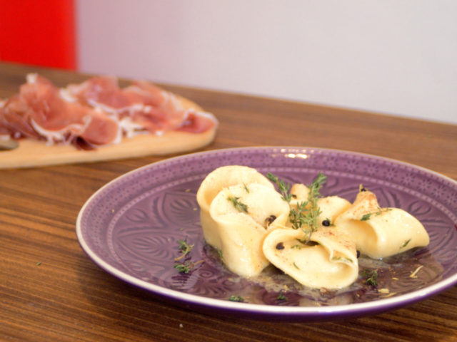 CAPPELLACCI con PROSCIUTTO DI MODENA DOP