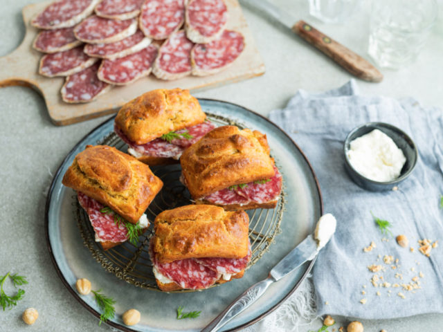 MINI PLUMCAKE AI FUNGHI CON SALAME FELINO IGP E STRACCHINO 