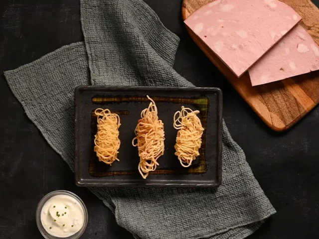 Bastoncini di Mortadella Bologna IGP in pasta Kataifi