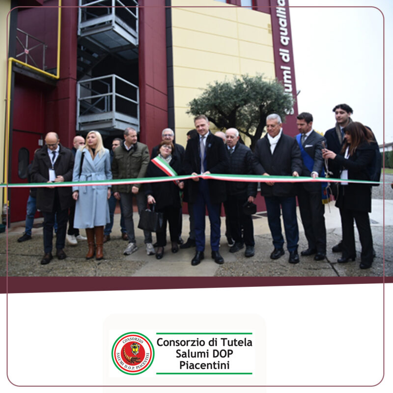 L’ITALIA CHE PRODUCE RINASCE NEI TERRITORI: I MINISTRI LOLLOBRIGIDA E FOTI CELEBRANO GLI INVESTIMENTI NEL DISTRETTO DEL CIBO DEI SALUMI DOP PIACENTINI